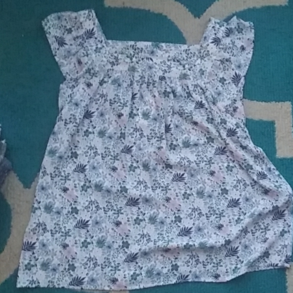 BNWT loft Square neck flutter sleeve tank